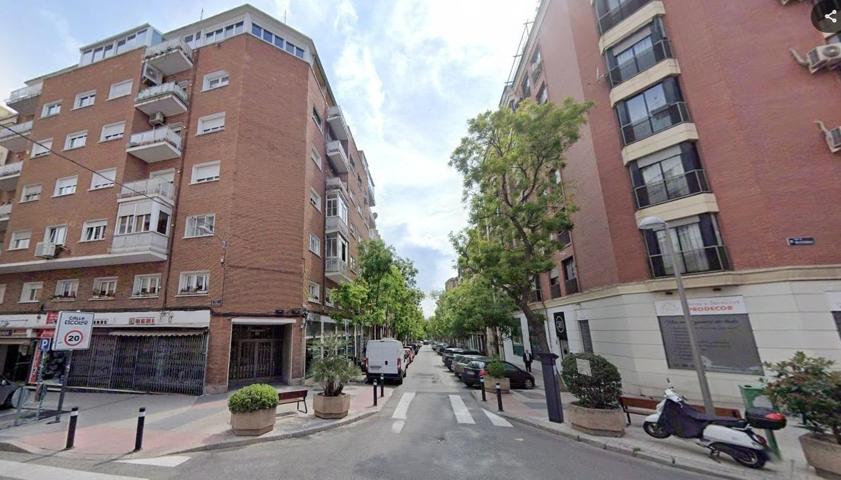 Piso En venta en Pacífico, Madrid photo 0
