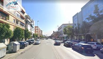 Venta Garaje en Avenida Hytasa - Sevilla photo 0