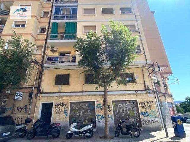 Venta piso en Calle Abedul Nº 6 en L`Hospitalet de Llobregat - Barcelona photo 0