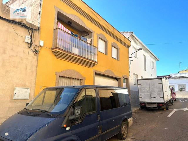 Venta Casa adosada en Mérida - Badajoz photo 0