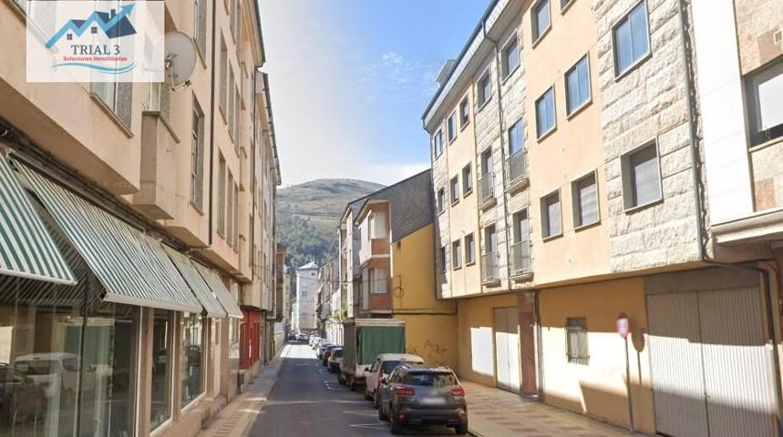Venta Garaje en O Barco de Valdeorras - Ourense photo 0