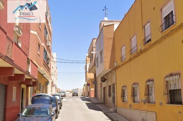Venta Piso en Almería photo 0