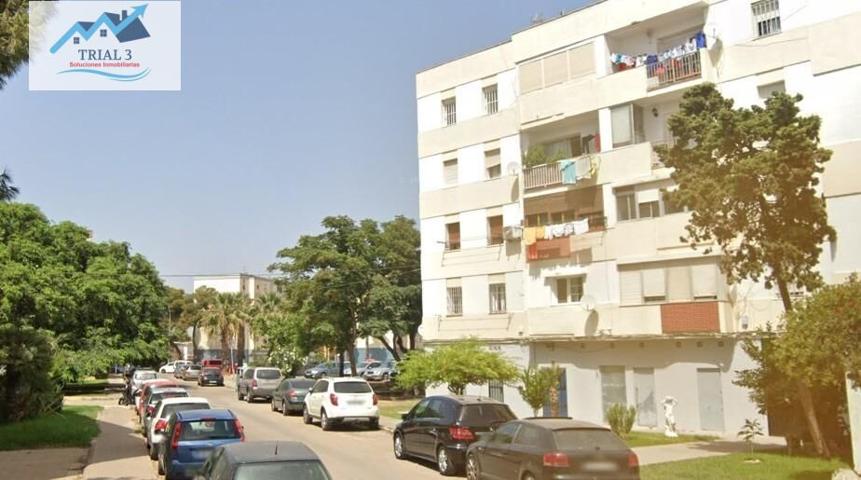 Venta Piso en La Línea de la Concepción - Cádiz photo 0