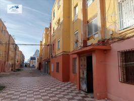 Venta Piso en La Línea de la Concepción - Cádiz photo 0