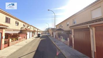Venta adosado en Badajoz photo 0