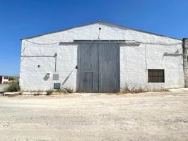 Venta Nave Industrial en Mengibar - Jaén photo 0