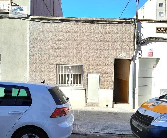Venta casa en Calle Marconi Nº 155 en Terrassa (Barcelona) photo 0