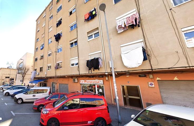 Venta de Piso en Calle Sagrada Familia Nº 53 Badalona (Barcelona) photo 0