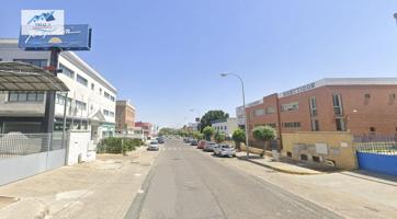 Venta local comercial en Mairena del Aljarafe (Sevilla) photo 0