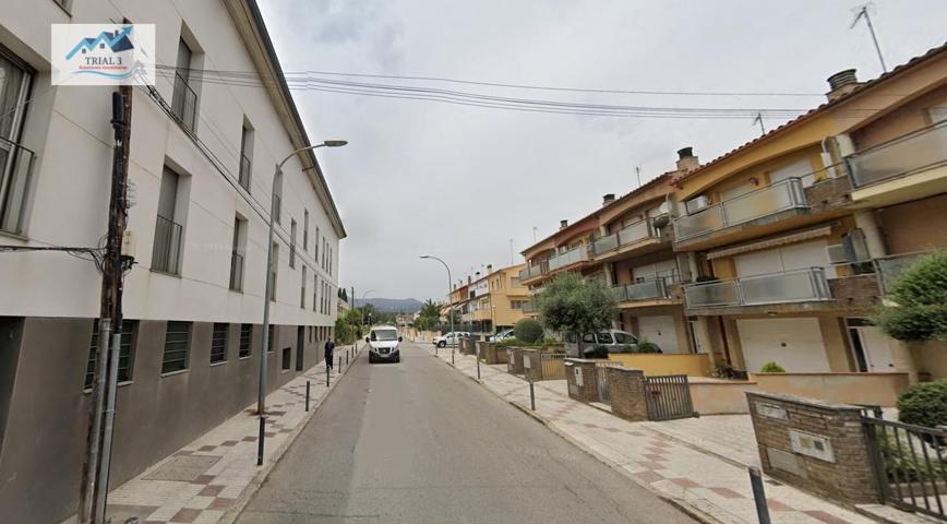 Venta piso en Santa Coloma de Farners (Girona) photo 0