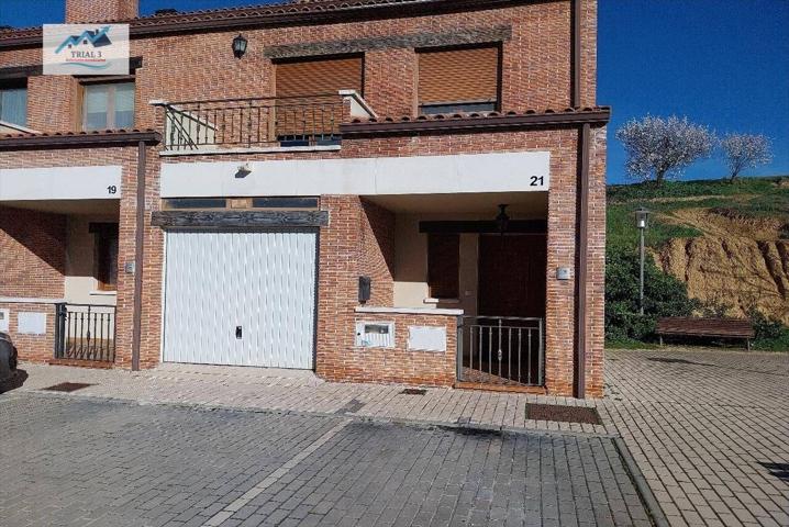VENTA CASA EN MUCIENTES - VALLADOLID photo 0