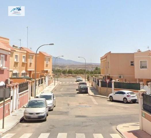 Venta casa adosada en Huercal de Almería (Almería) photo 0