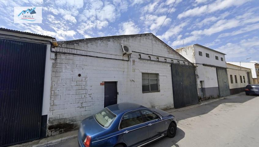 Venta nave industrial en Pilas photo 0