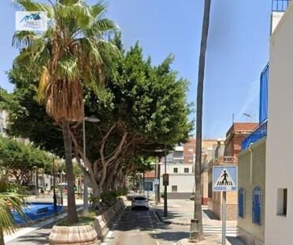 Venta Piso en Almería photo 0