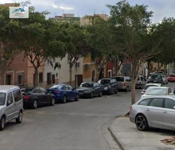 Venta Piso en Almería photo 0