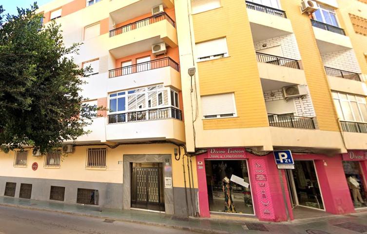 Venta Piso en Almería photo 0