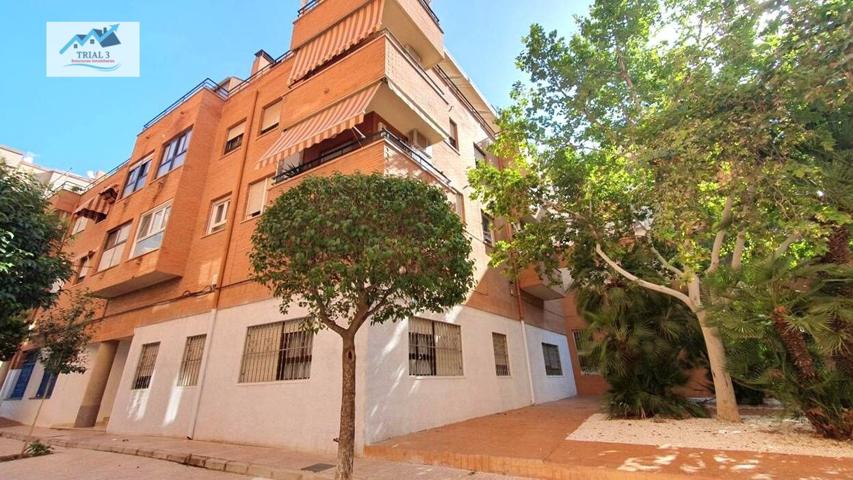 Venta de piso en Elda-Alicante photo 0