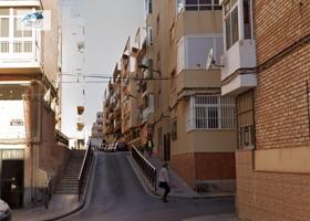 Venta piso en Almería photo 0