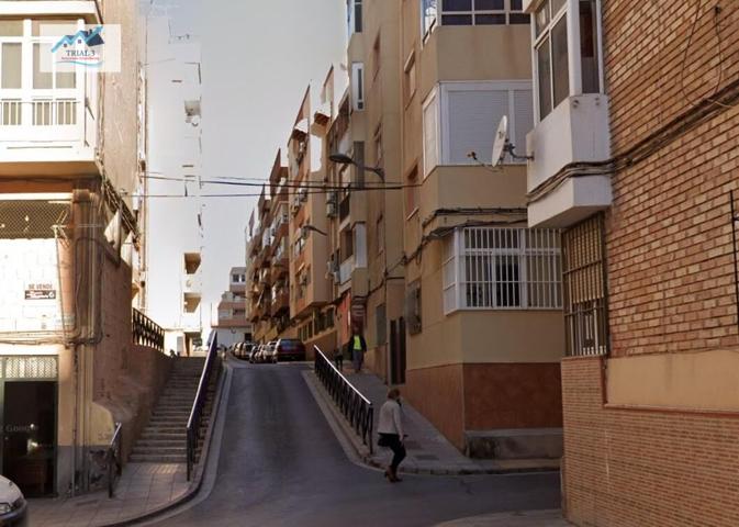 Venta Piso en Almería photo 0