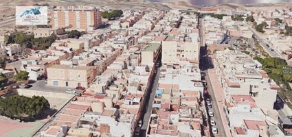 Venta Piso en Almería photo 0