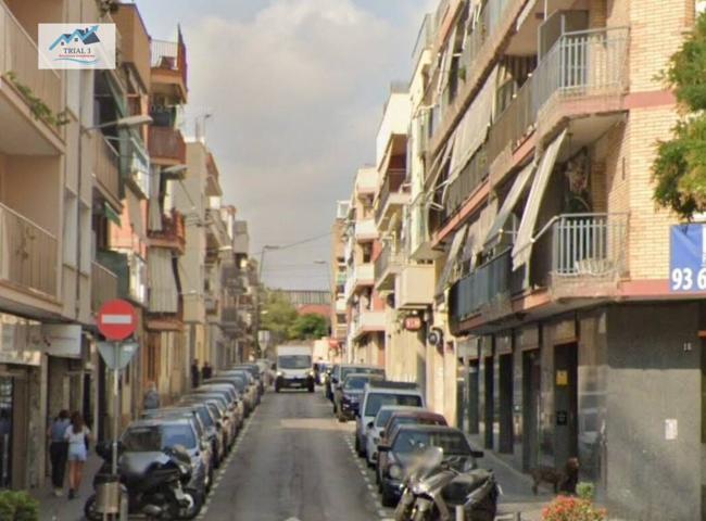 Venta Plaza de Garaje en Sant Boi de Llobregat - Barcelona photo 0