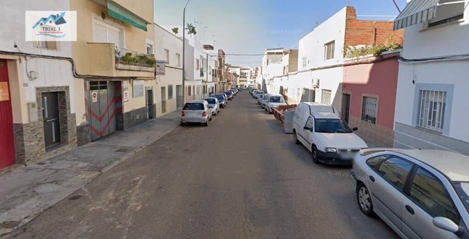 Venta piso en Badajoz. photo 0