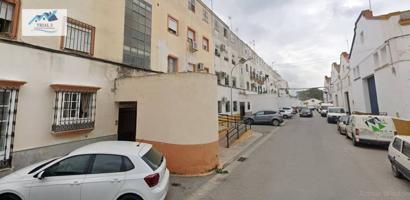 Venta de piso en Las Cabezas de San Juan. photo 0
