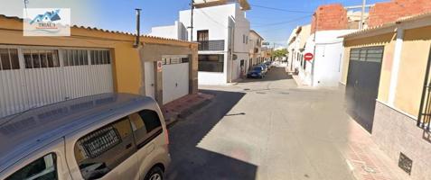 Venta de piso en Huercal.Overa, Almería. photo 0