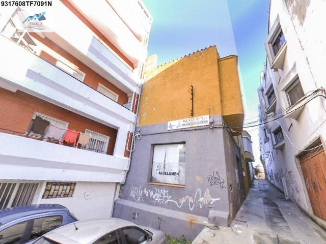 Venta de piso en Algeciras, Cádiz. photo 0