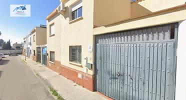 Venta de Casa adosada en Benacazón, Sevilla. photo 0