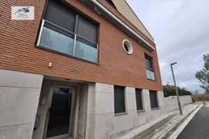 Venta Garaje en Sant Llorenç D´Hortons - Barcelona photo 0