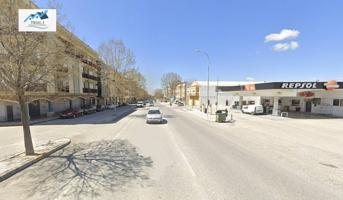 Venta local comercial en Torredonjimeno (Jaén) photo 0