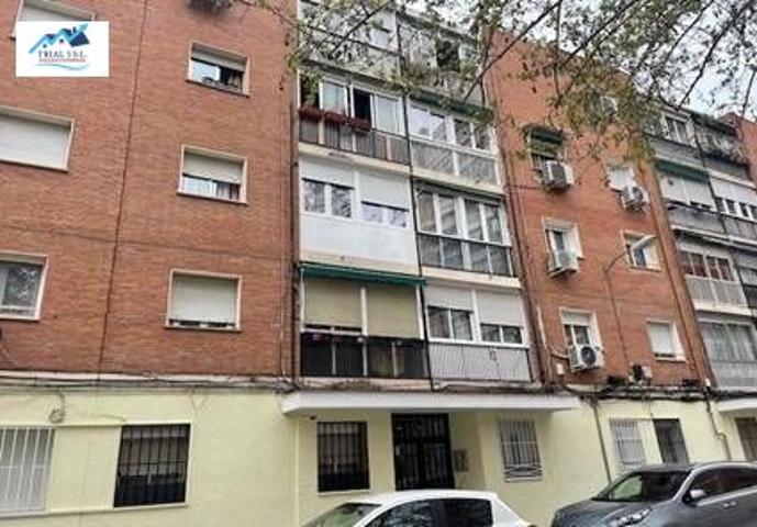 Venta Local de Madrid photo 0