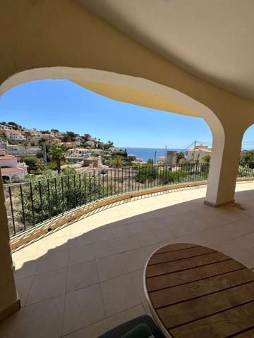 Villa En venta en Calp photo 0