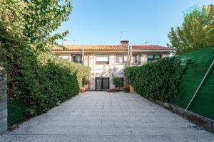 https:--maisoninmobiliaria.es-propiedad-piso-duplex-en-venta-en-valdeaveruelo- photo 0