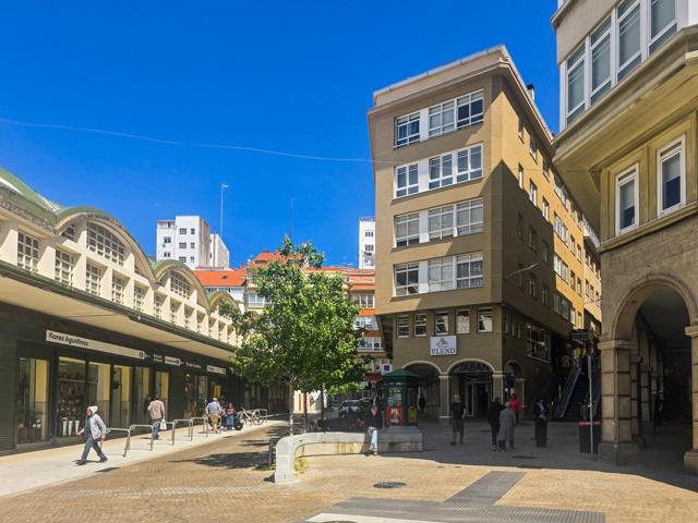 Piso En venta en Centro, A Coruña photo 0