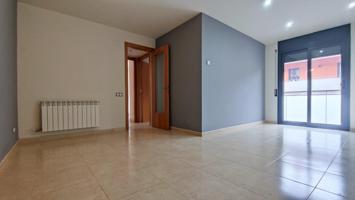 Piso de alquiler en Artés. photo 0