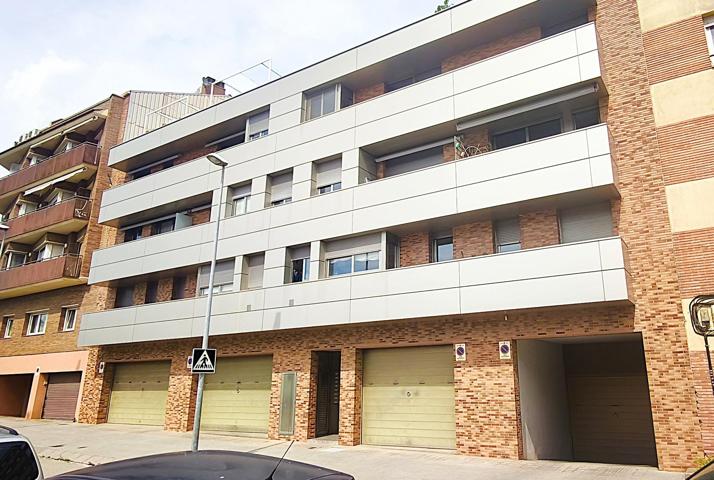 Piso en Plaza Cataluña en Manresa photo 0