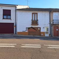 Casa En venta en Larouco photo 0