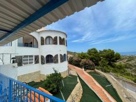 Chalet en venta en Alcossebre photo 0