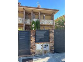 Chalet pareado en venta en Centro photo 0