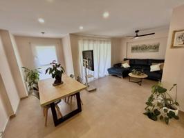 IMPRESIONANTE VIVIENDA CON REFORMA DE DISEÑO EN PLENO PATRAIX photo 0