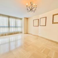 VIVIENDA PARA ENTRAR CON PLAZA DE GARAJE..AV.CID-PEREZ GALDOS photo 0