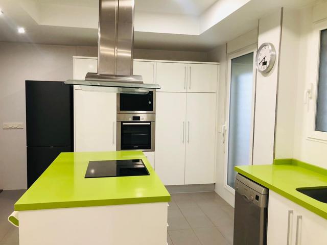 SE VENDE VIVIENDA CON REFORMA INTEGRAL Y TERRAZA EN PATRAIX. photo 0