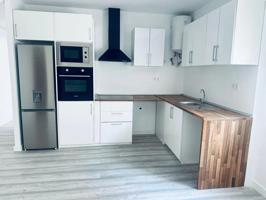 Planta Baja En venta en La Torre, Valencia photo 0