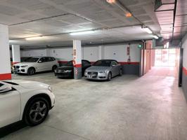 Espaciosa plaza de parking en alquiler - Marqués de la Senia photo 0