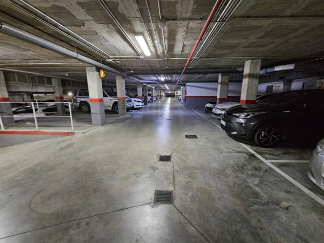 Se alquila plaza de parking ubicada en la zona Riskal - Secar de la Real photo 0