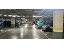 ¡Oportunidad! Plaza de parking en venta en Plaza Serralta photo 0