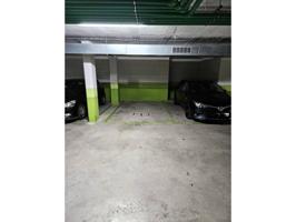 Se alquila espaciosa plaza de parking en calle Adolf Vázquez Humasqué - San Agustín photo 0