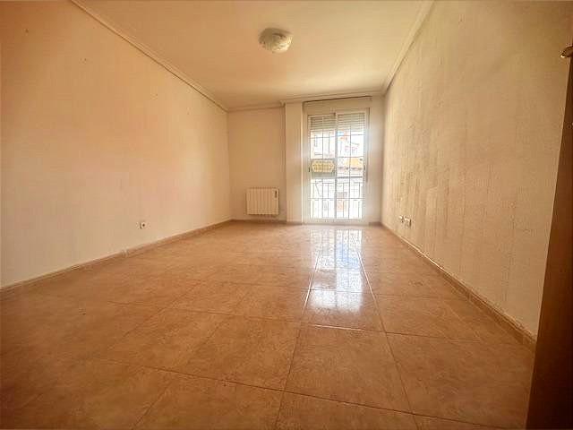 Piso En venta en Alcala 2, Valdilecha photo 0